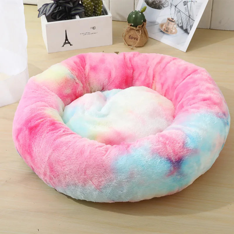 Round, soft, long, plush bed for dogs and cats